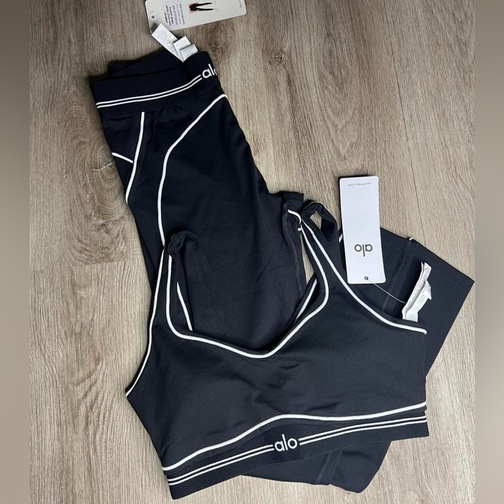 Alo Yoga Set